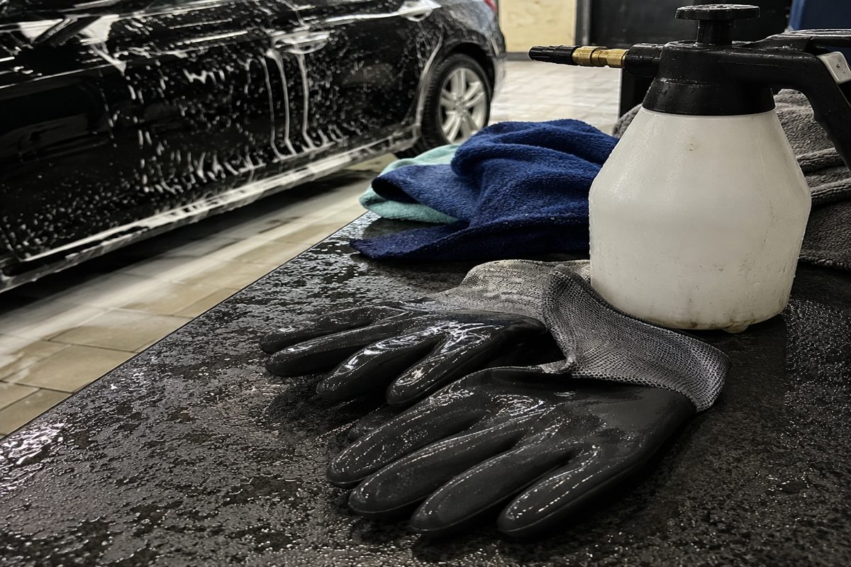 Sourcing Car Wash Gloves: Waterproof Grip, Detergent Exposure and Winter Fit