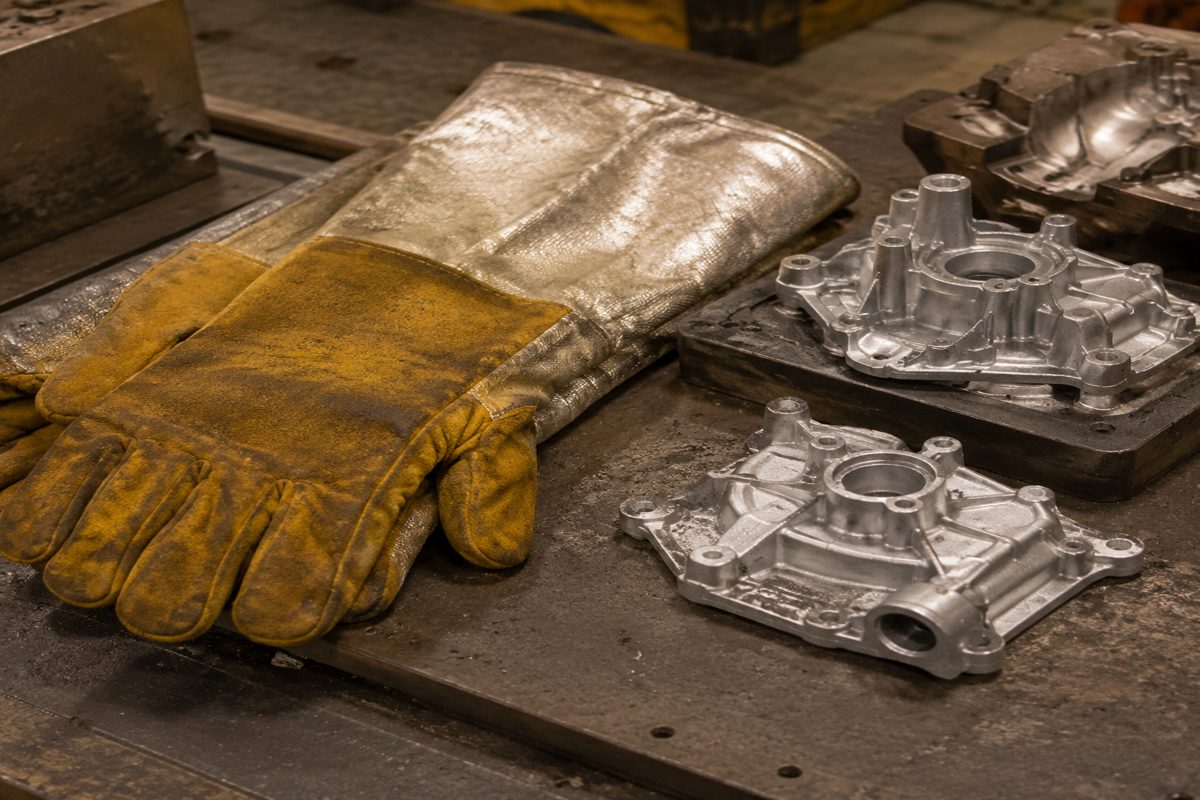 Foundry and Die-Casting Gloves: What to Specify Before You Ask for Price