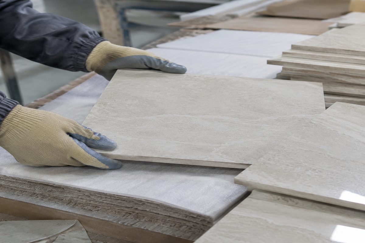 Tile and Stone Handling Gloves: Grip, Cut Protection and Abrasion Life