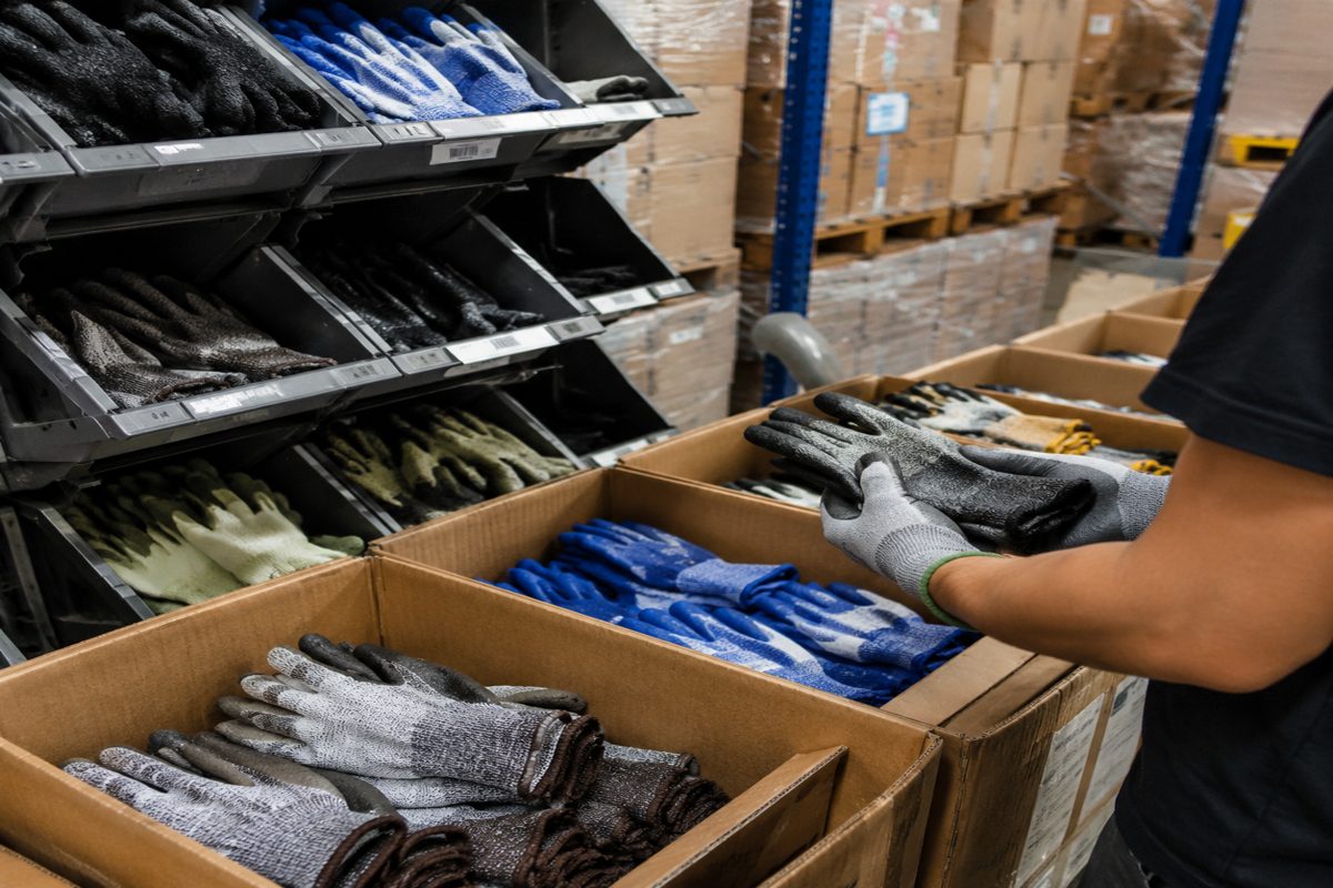 How to Build a Bin Replenishment Glove Program Without SKU Sprawl
